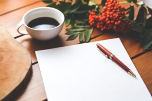 assess-the-bare-bones-of-your-garden-in-winter_planning-paper-and-pen